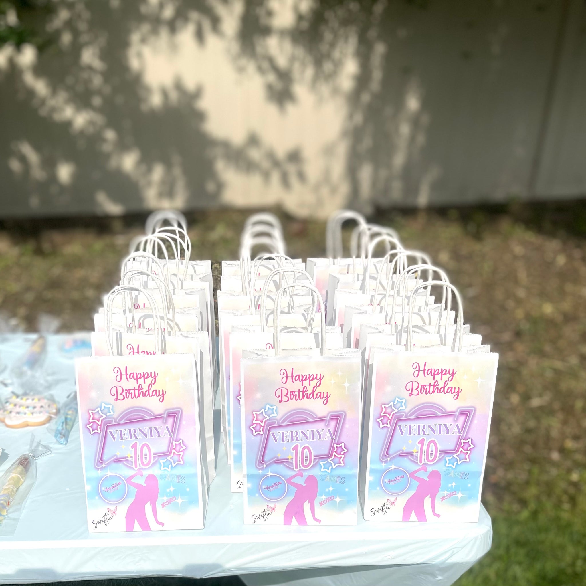 CUSTOM PARTY FAVOR BAGS $35/10